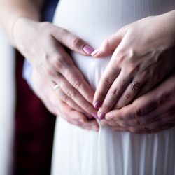 surrogacy pregnancy complexities